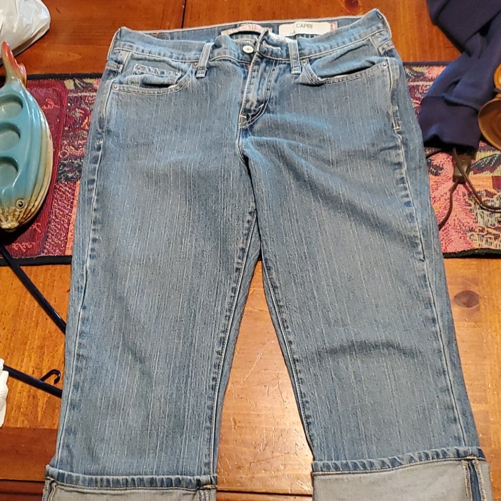 Levi's caprice jeans